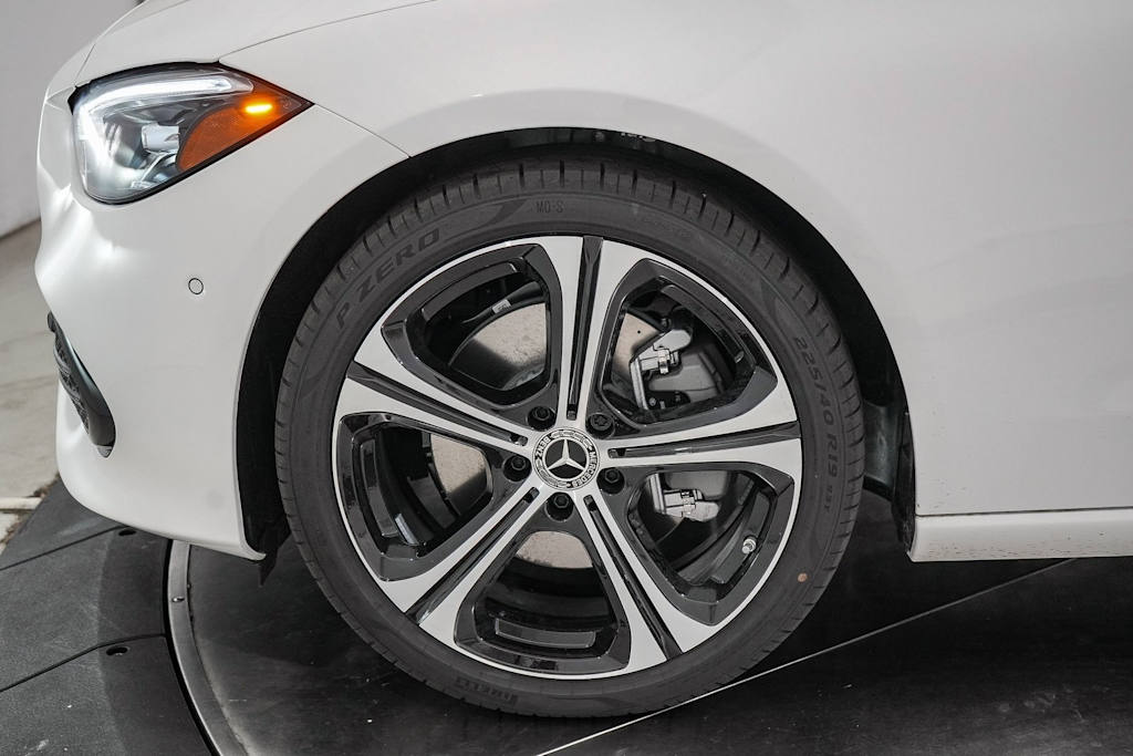 Thumbnail: 2025 Mercedes-Benz C-Class - 7