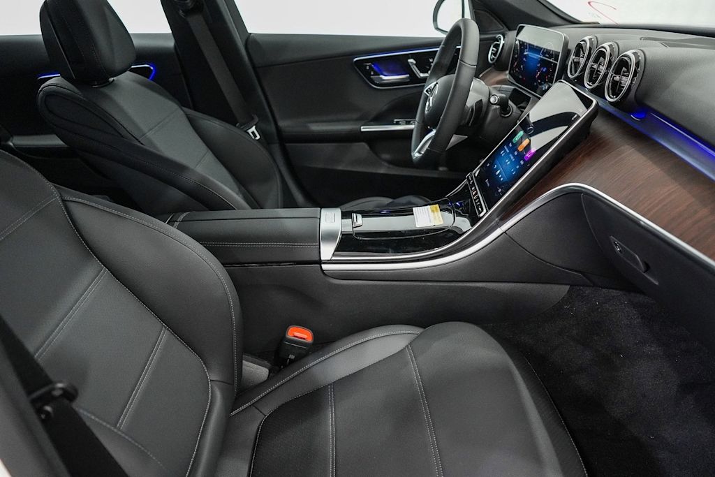 Thumbnail: 2025 Mercedes-Benz C-Class - 10