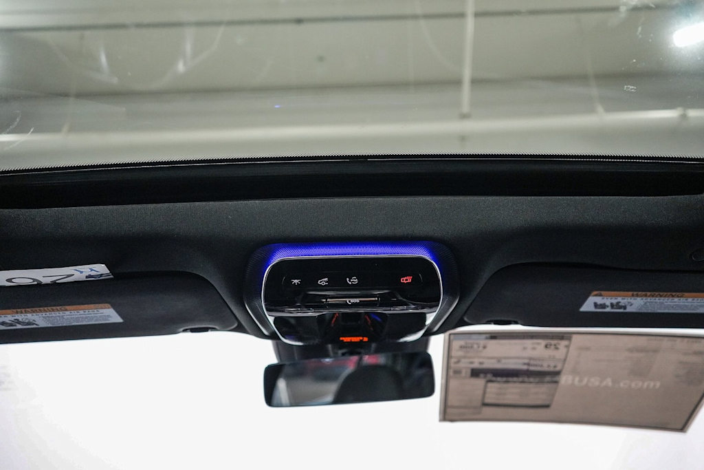 Thumbnail: 2025 Mercedes-Benz C-Class - 27