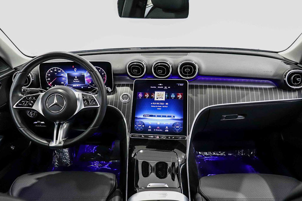Thumbnail: 2023 Mercedes-Benz C-Class - 2
