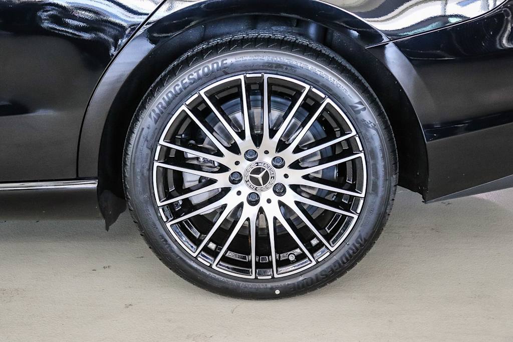 Thumbnail: 2023 Mercedes-Benz C-Class - 22