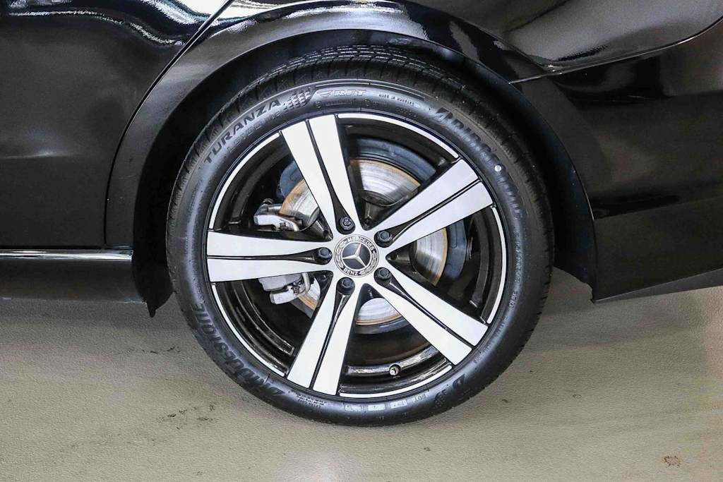 Thumbnail: 2024 Mercedes-Benz C-Class - 20