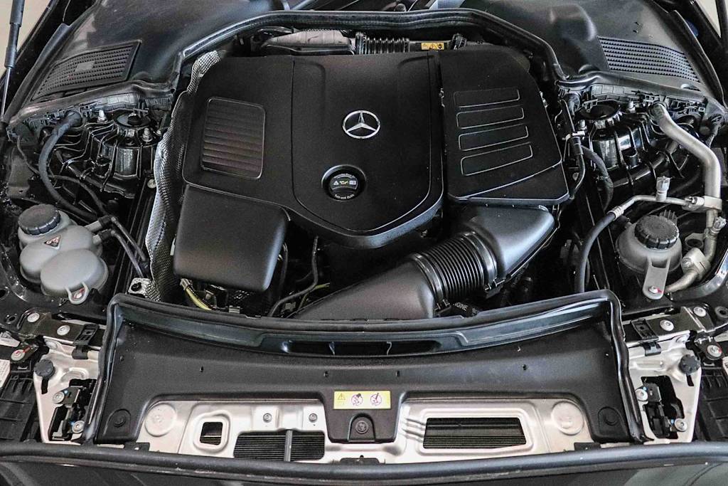 Thumbnail: 2024 Mercedes-Benz C-Class - 7