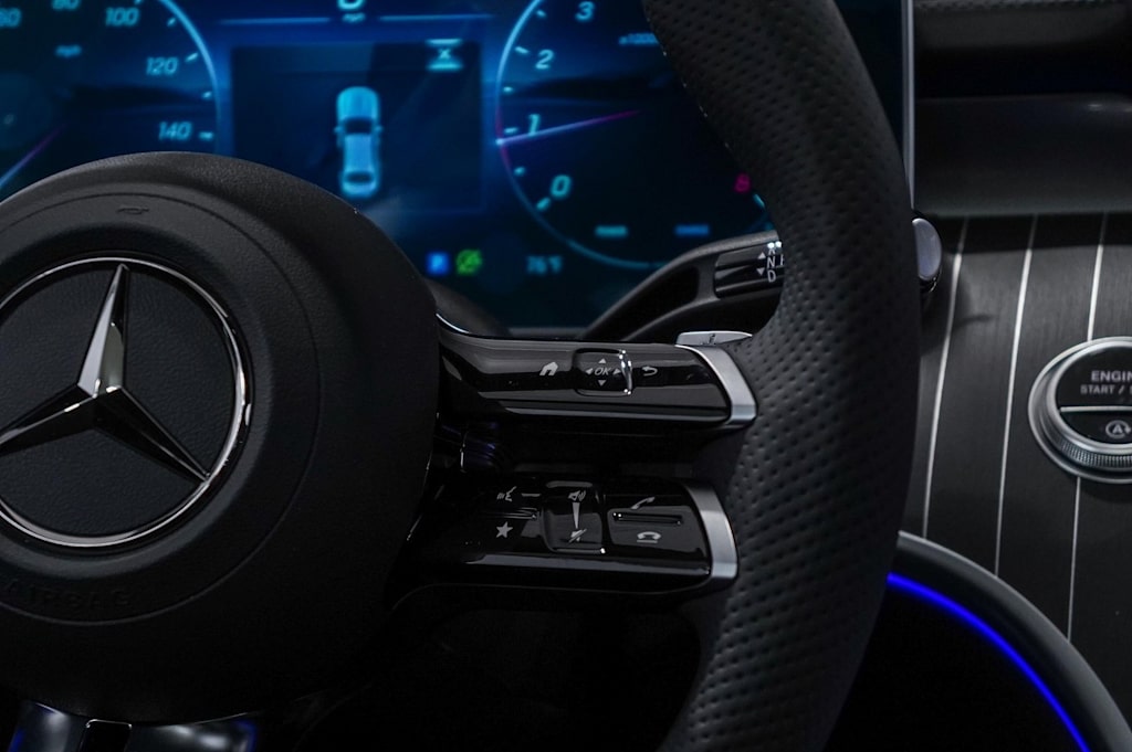 Thumbnail: 2025 Mercedes-Benz C-Class - 20