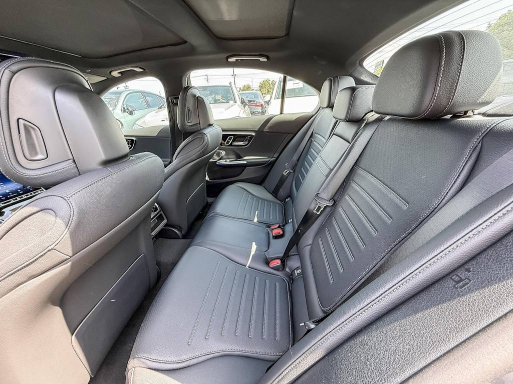 Thumbnail: 2025 Mercedes-Benz C-Class - 10