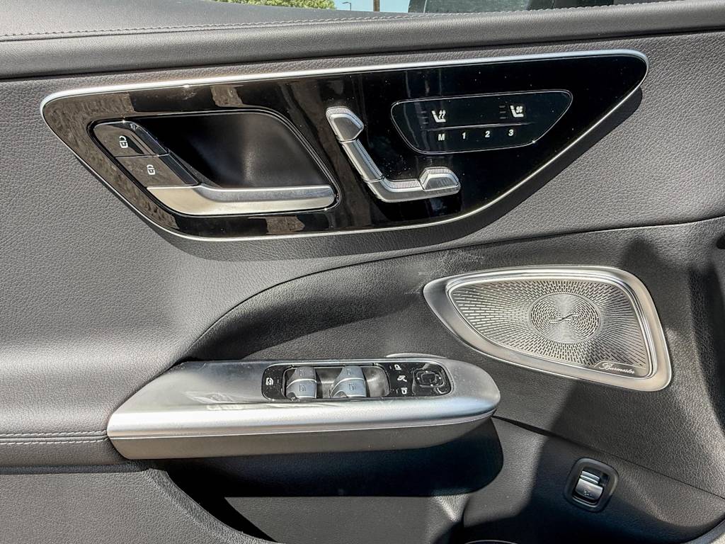 Thumbnail: 2025 Mercedes-Benz C-Class - 21