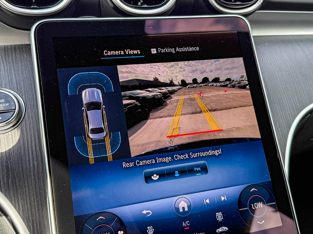 Thumbnail: 2025 Mercedes-Benz C-Class - 25