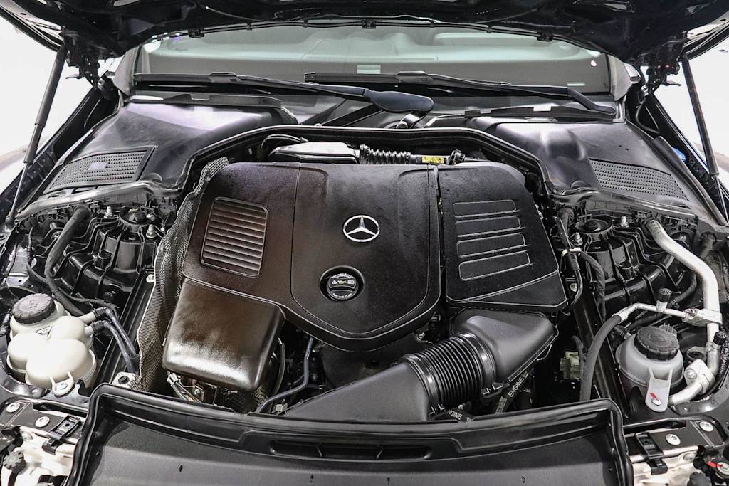 Thumbnail: 2023 Mercedes-Benz C-Class - 6