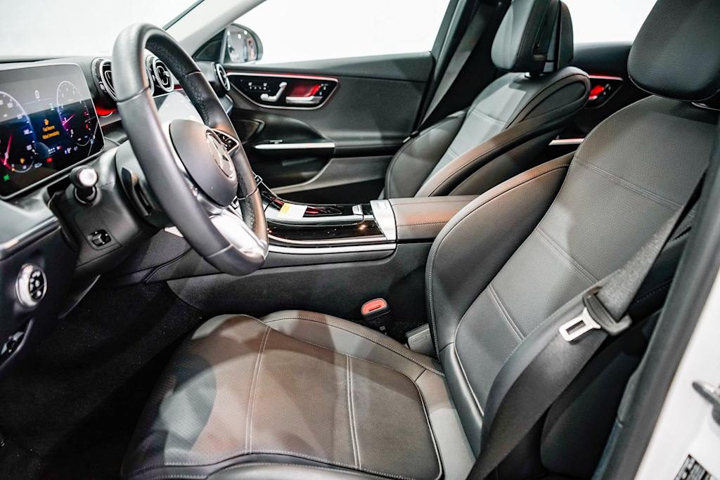 Thumbnail: 2025 Mercedes-Benz C-Class - 10