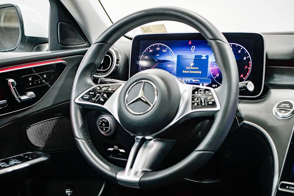 Thumbnail: 2025 Mercedes-Benz C-Class - 12