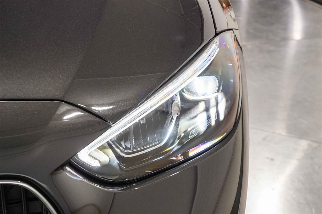 Thumbnail: 2025 Mercedes-Benz C-Class - 18