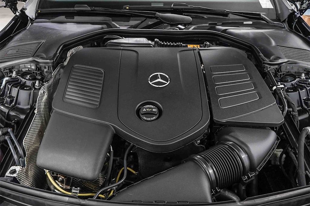 Thumbnail: 2025 Mercedes-Benz C-Class - 7