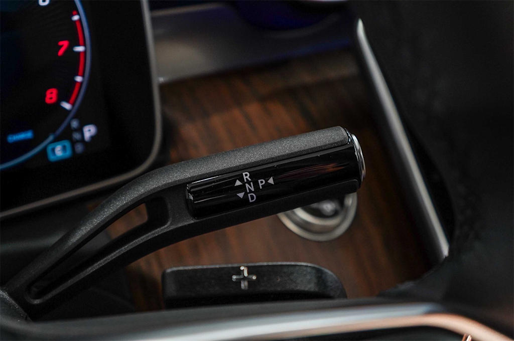 Thumbnail: 2025 Mercedes-Benz C-Class - 13