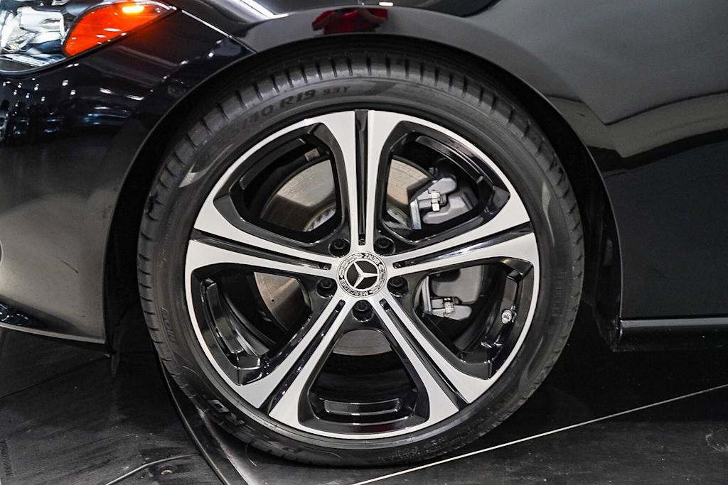 Thumbnail: 2022 Mercedes-Benz C-Class - 20