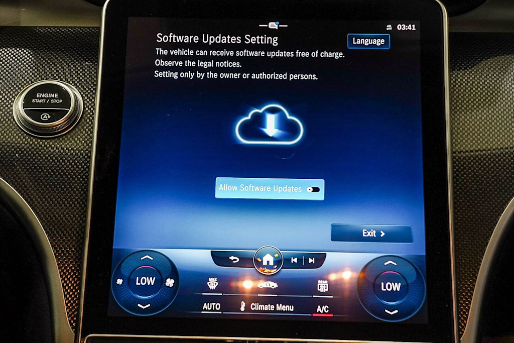 Thumbnail: 2022 Mercedes-Benz C-Class - 21