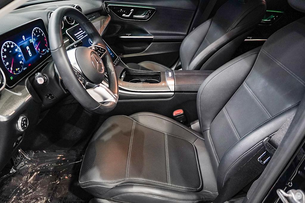 Thumbnail: 2022 Mercedes-Benz C-Class - 10