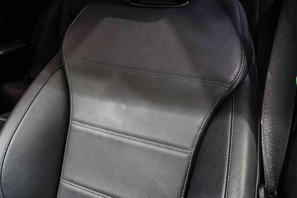 Thumbnail: 2022 Mercedes-Benz C-Class - 31