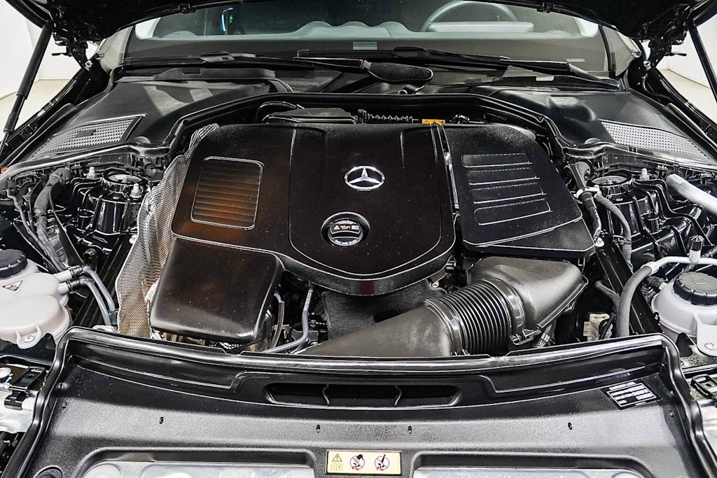 Thumbnail: 2022 Mercedes-Benz C-Class - 7