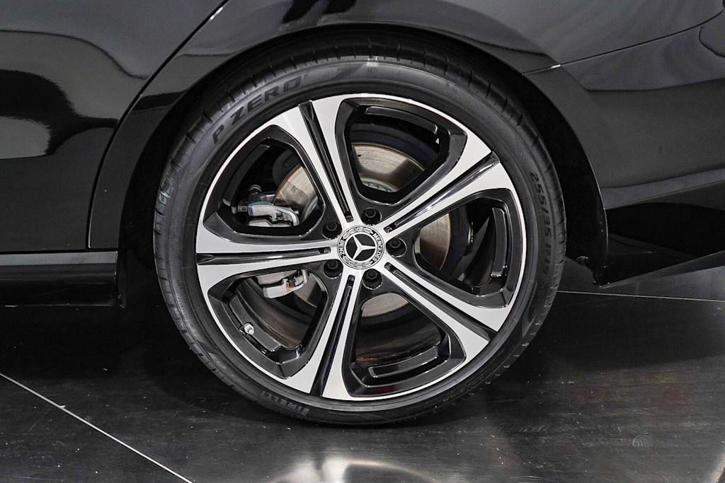 Thumbnail: 2022 Mercedes-Benz C-Class - 6