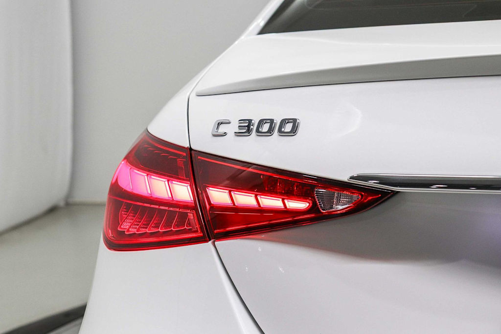 Thumbnail: 2023 Mercedes-Benz C-Class - 21