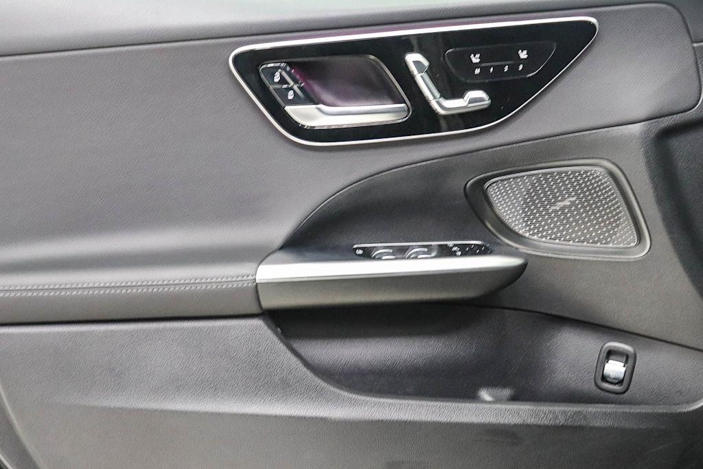 Thumbnail: 2026 Mercedes-Benz C-Class - 26