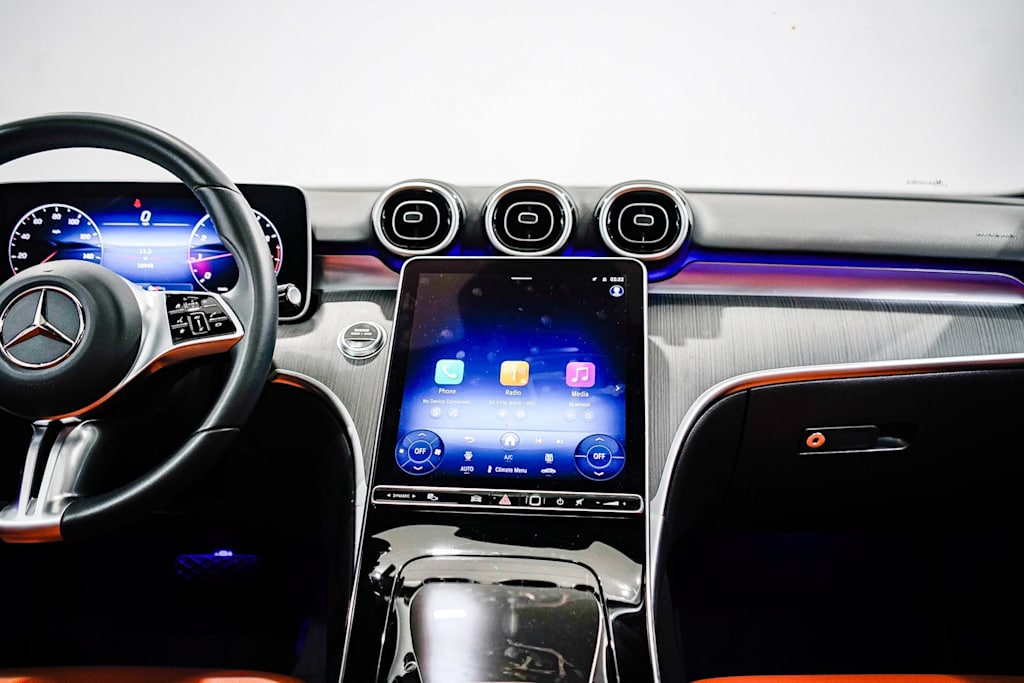 Thumbnail: 2025 Mercedes-Benz C-Class - 8