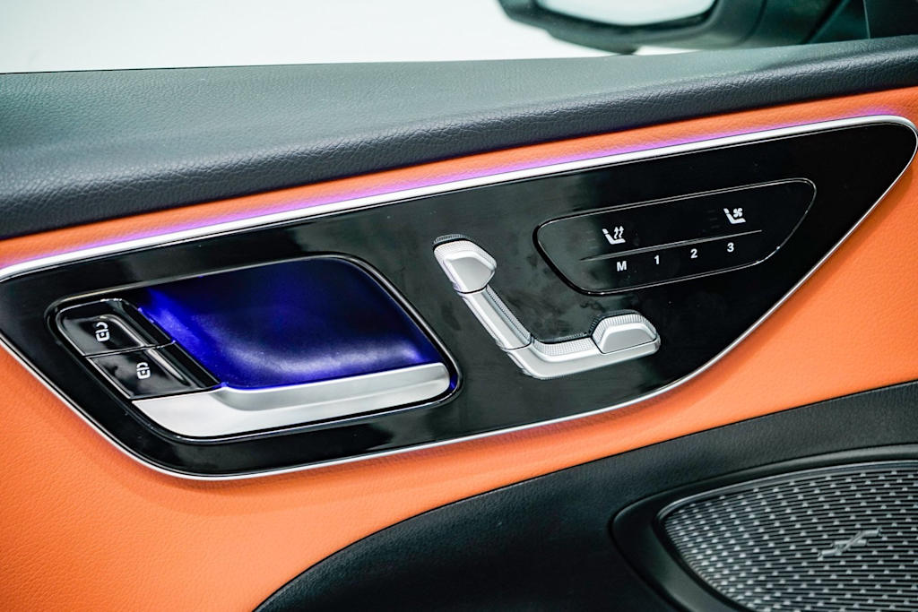 Thumbnail: 2025 Mercedes-Benz C-Class - 22