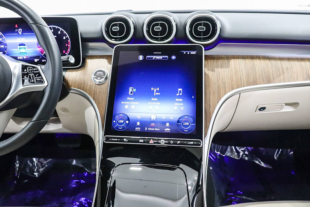 Thumbnail: 2024 Mercedes-Benz C-Class - 9