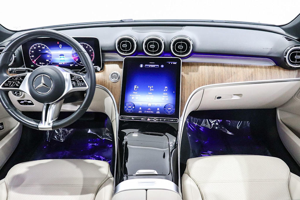 Thumbnail: 2024 Mercedes-Benz C-Class - 2