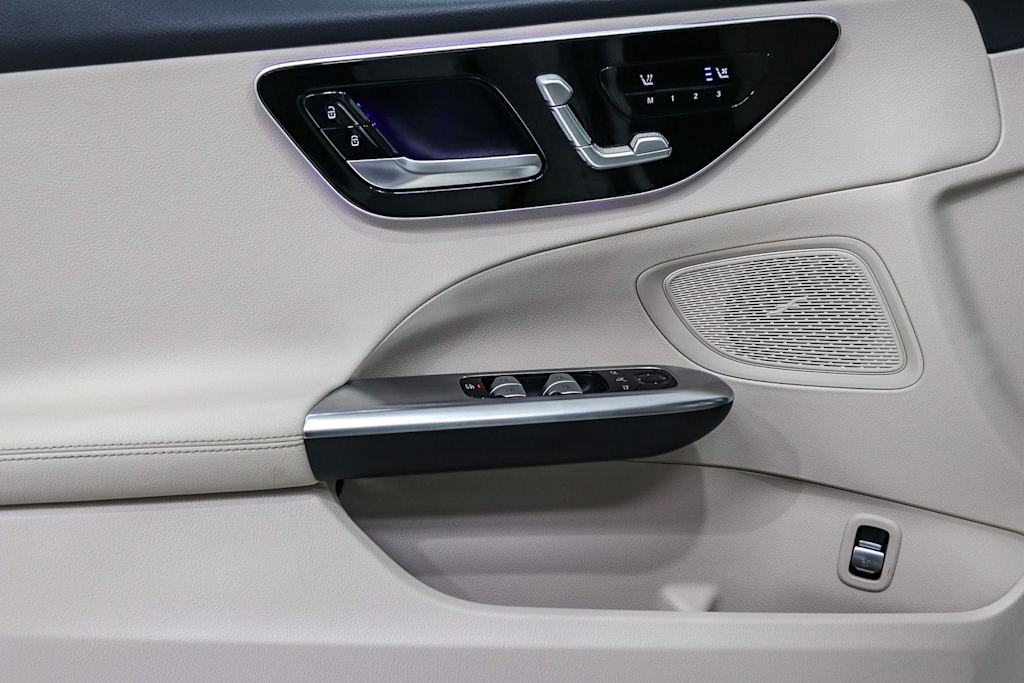 Thumbnail: 2024 Mercedes-Benz C-Class - 29