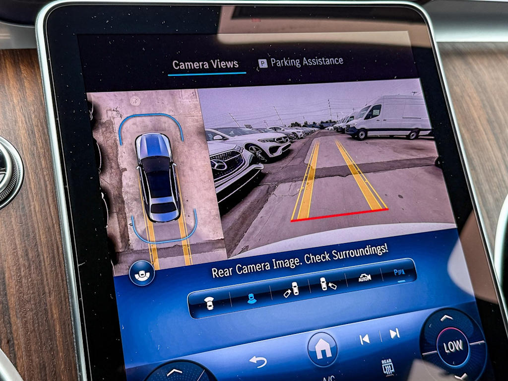 Thumbnail: 2025 Mercedes-Benz C-Class - 22