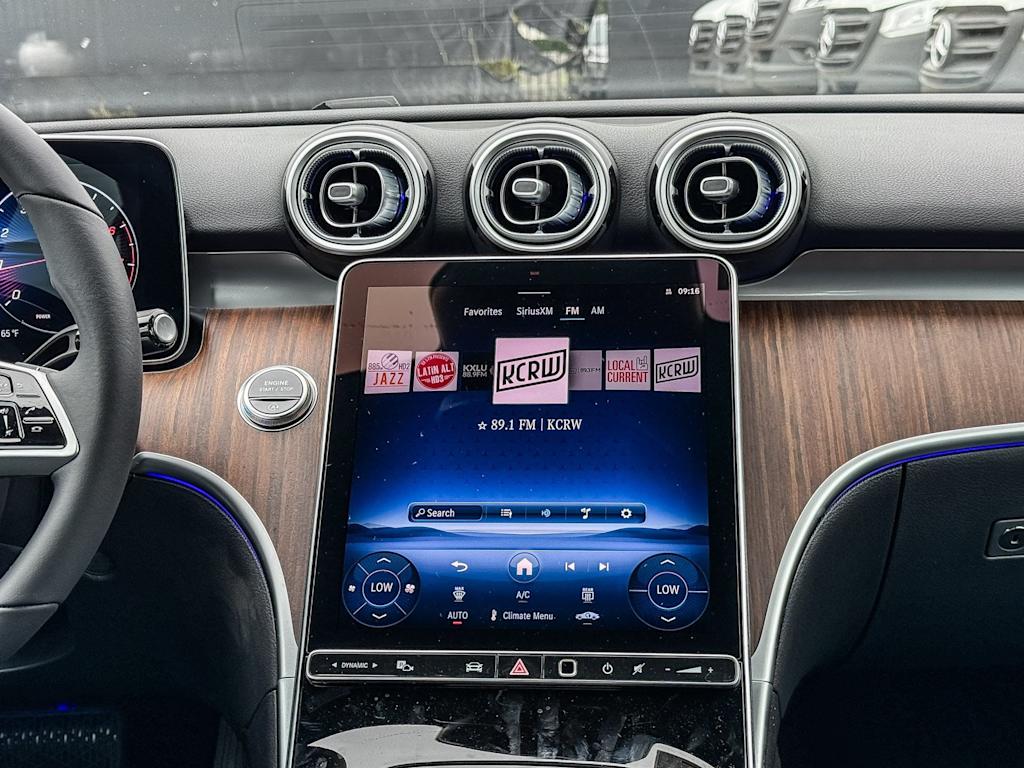 Thumbnail: 2025 Mercedes-Benz C-Class - 10