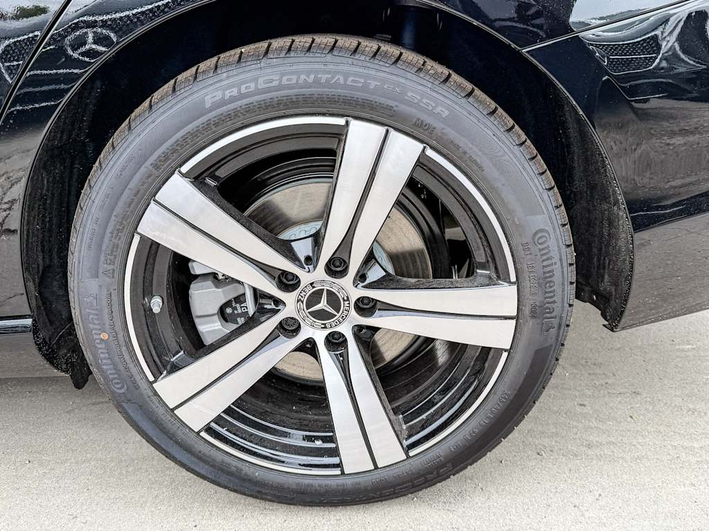 Thumbnail: 2025 Mercedes-Benz C-Class - 6