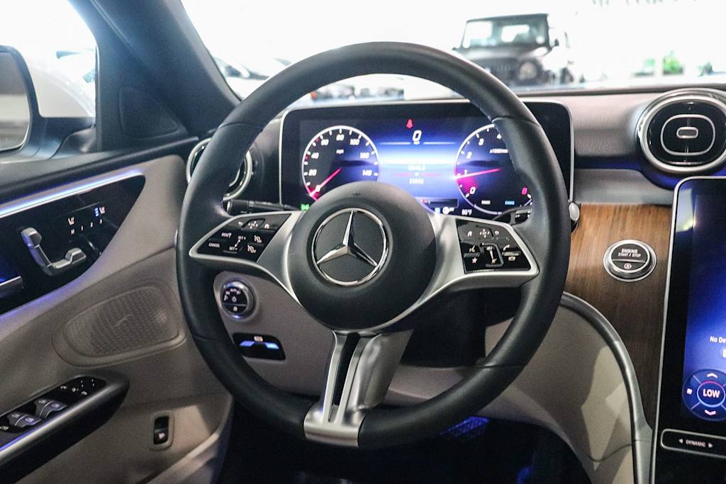 Thumbnail: 2024 Mercedes-Benz C-Class - 12