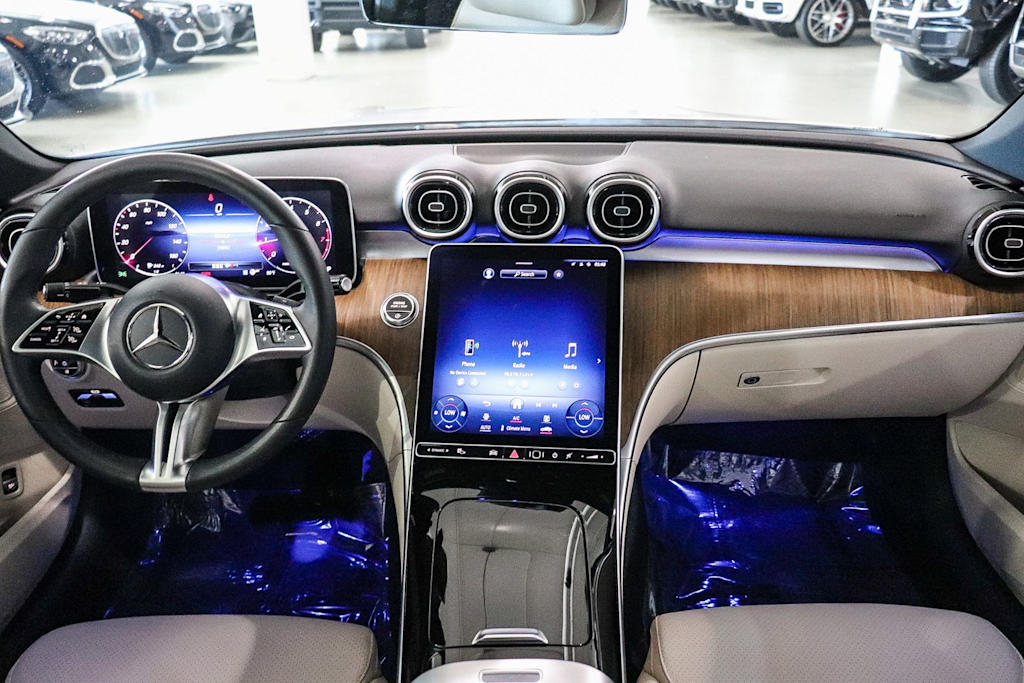 Thumbnail: 2024 Mercedes-Benz C-Class - 2