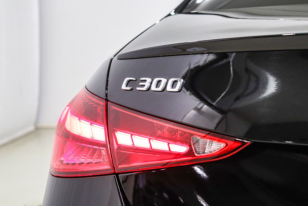 Thumbnail: 2024 Mercedes-Benz C-Class - 5