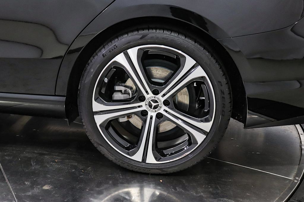 Thumbnail: 2024 Mercedes-Benz C-Class - 22