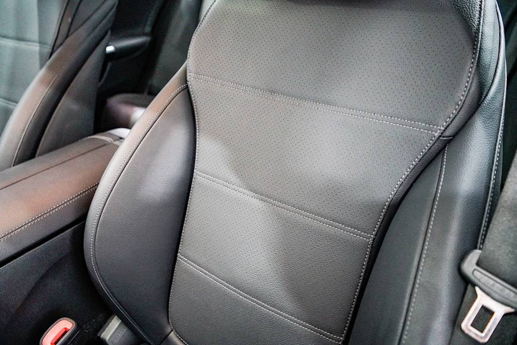 Thumbnail: 2025 Mercedes-Benz C-Class - 26