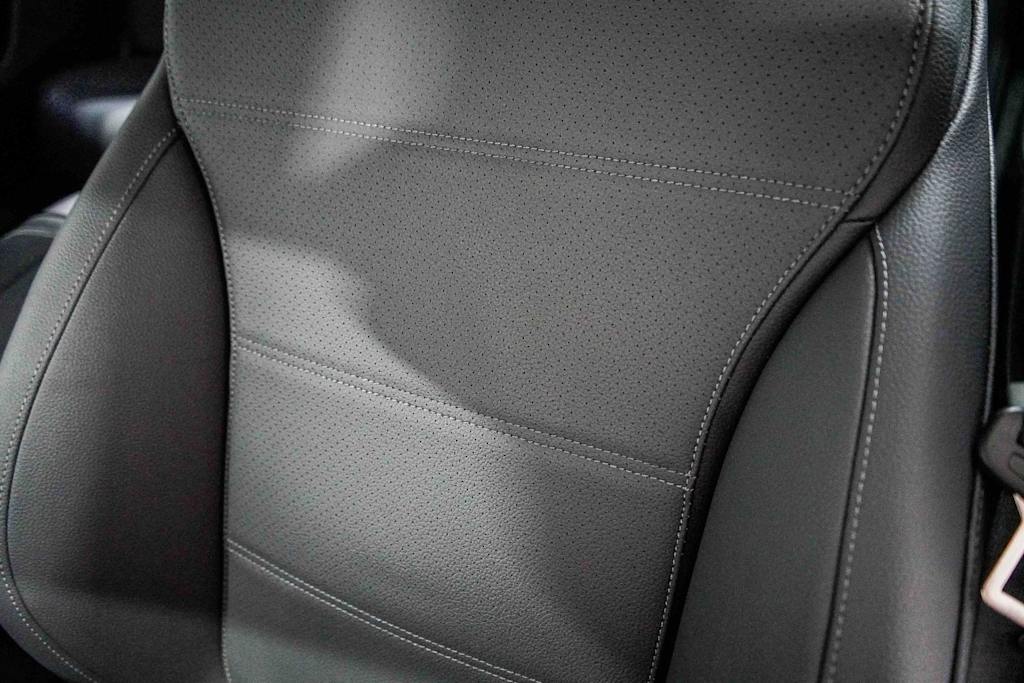 Thumbnail: 2025 Mercedes-Benz C-Class - 29