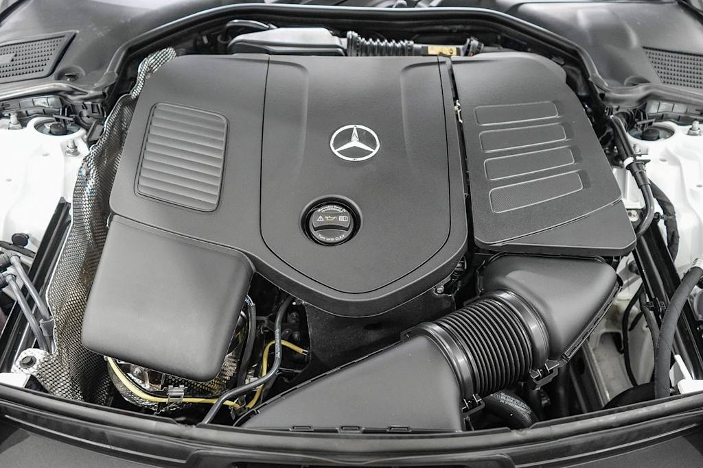 Thumbnail: 2025 Mercedes-Benz C-Class - 8