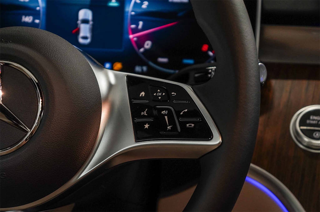 Thumbnail: 2025 Mercedes-Benz C-Class - 23