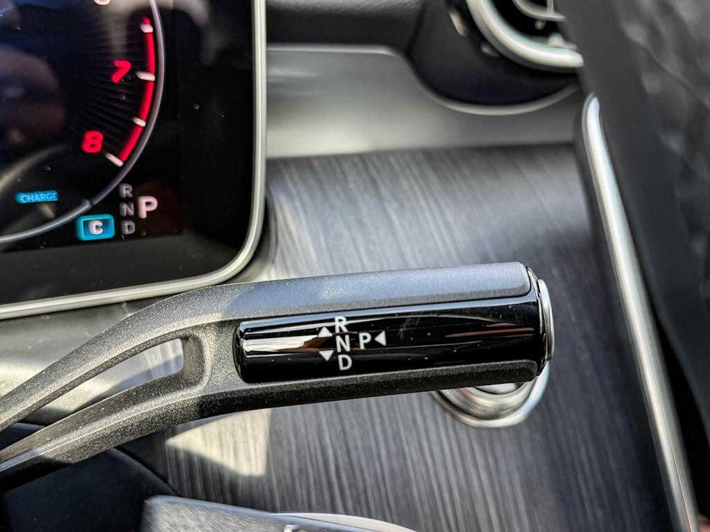 Thumbnail: 2025 Mercedes-Benz C-Class - 24