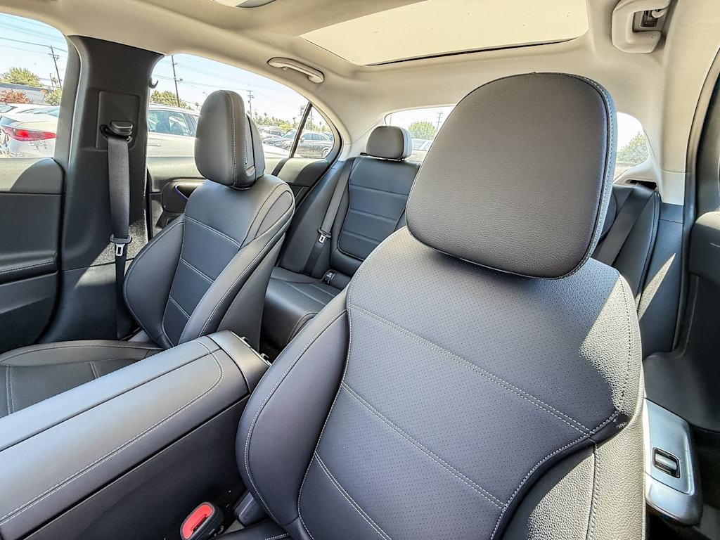 Thumbnail: 2025 Mercedes-Benz C-Class - 27