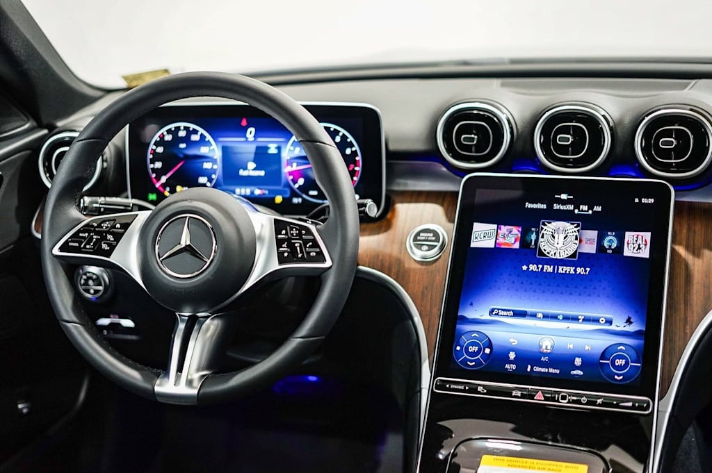 Thumbnail: 2025 Mercedes-Benz C-Class - 2