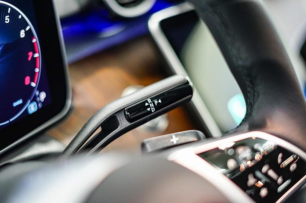 Thumbnail: 2025 Mercedes-Benz C-Class - 13