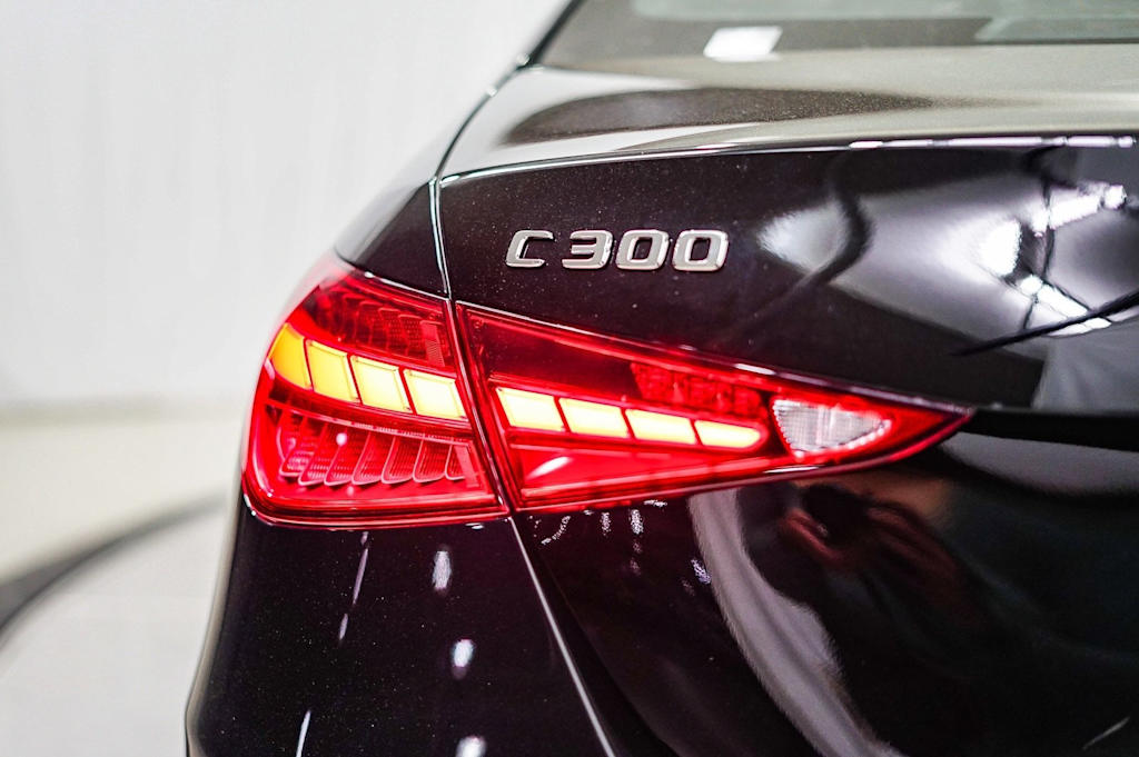 Thumbnail: 2025 Mercedes-Benz C-Class - 19