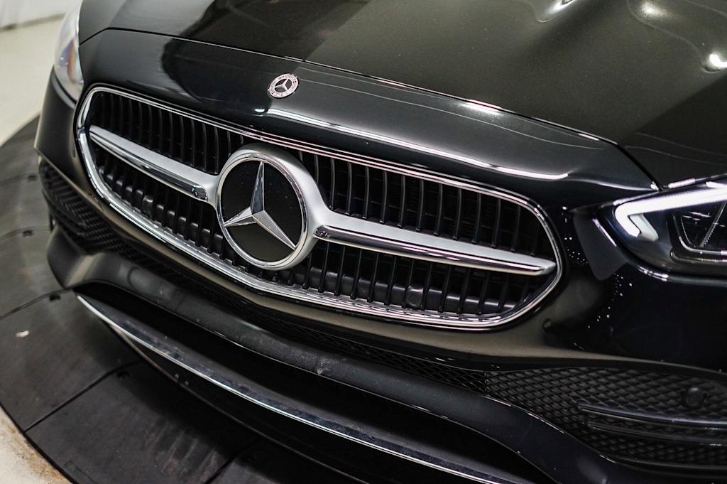 Thumbnail: 2025 Mercedes-Benz C-Class - 18