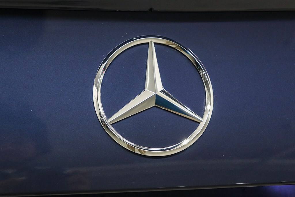 Thumbnail: 2024 Mercedes-Benz C-Class - 24