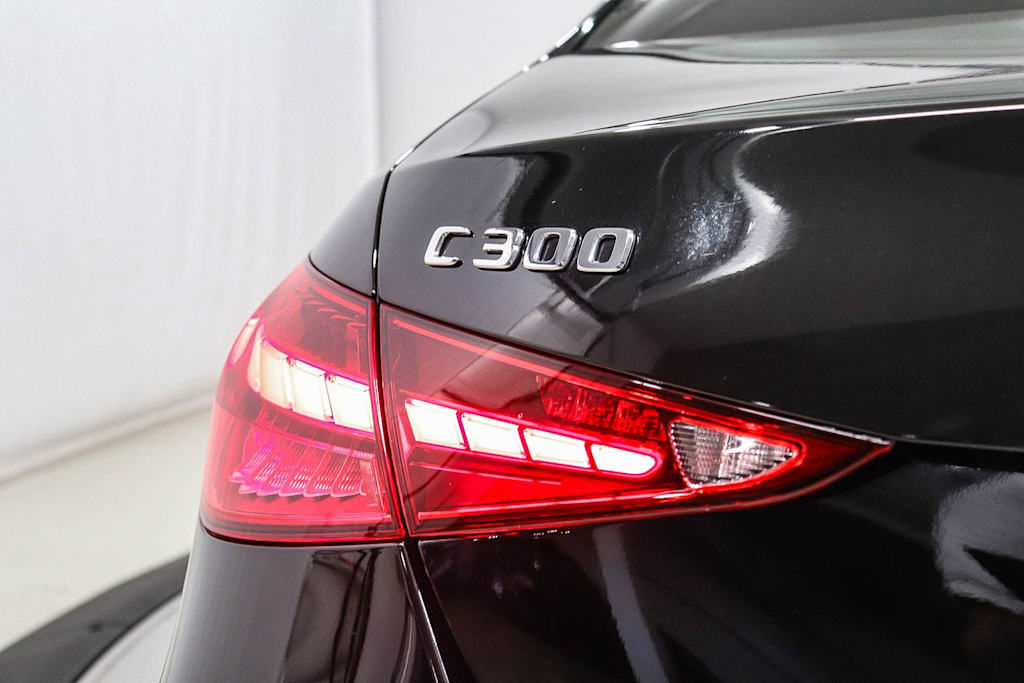 Thumbnail: 2025 Mercedes-Benz C-Class - 5