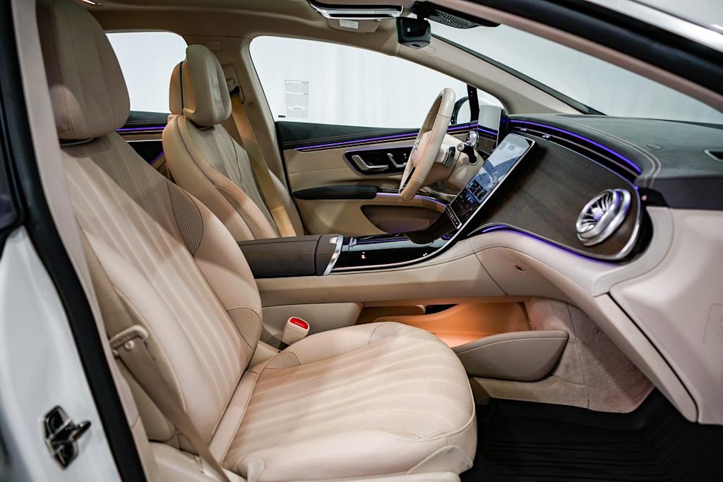 2023 Mercedes-Benz EQS 450+ 8